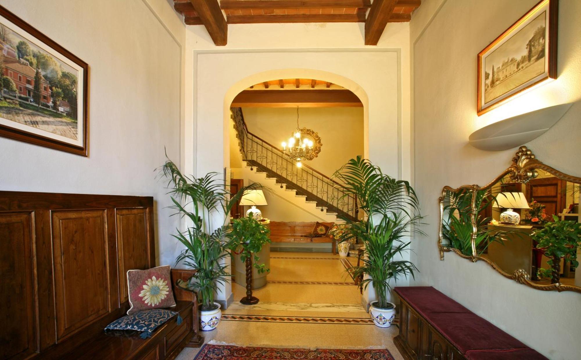 Hotel Villa Maya กาสชินา ภายนอก รูปภาพ